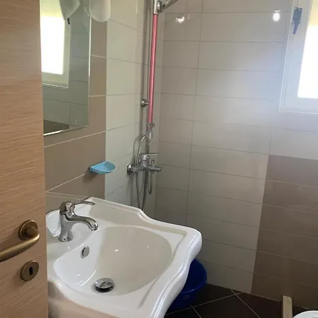 Relax In 4 דירה